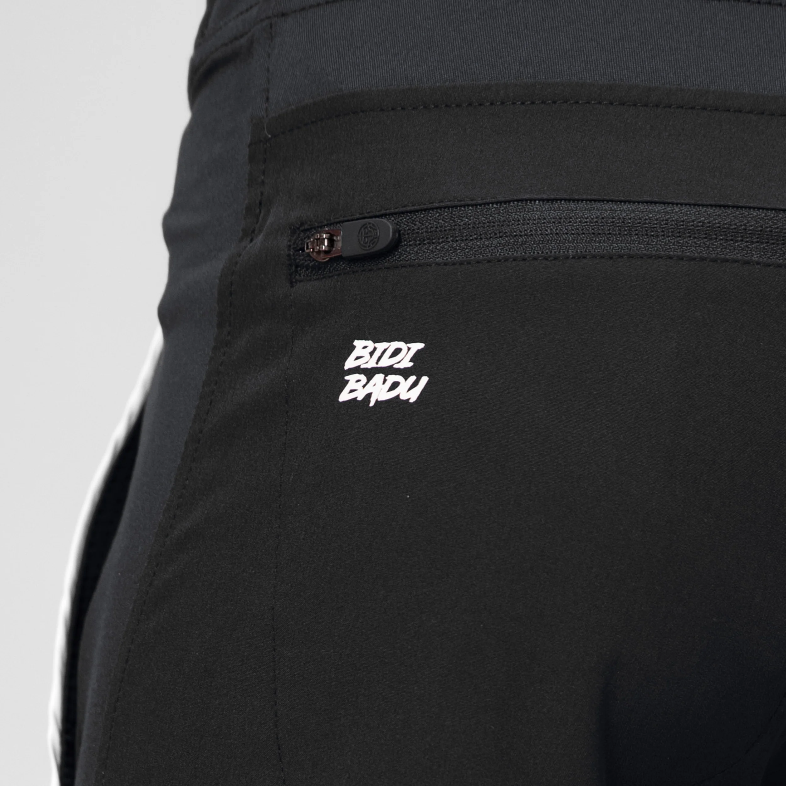 Crew Pantalón De Entrenamiento Mujeres-Negro - Image 11