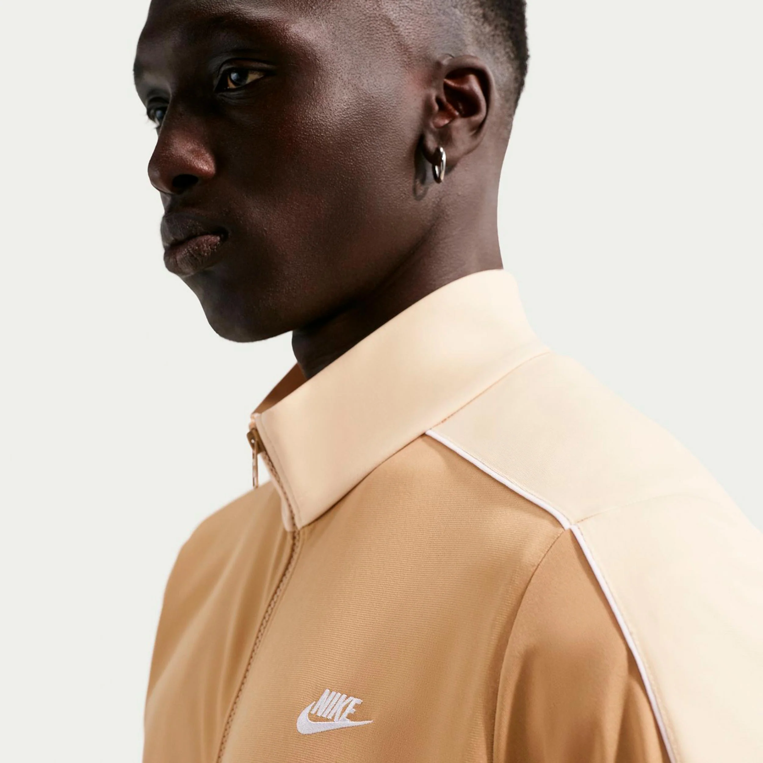 Club Chándal Hombres-beige, caqui - Image 4