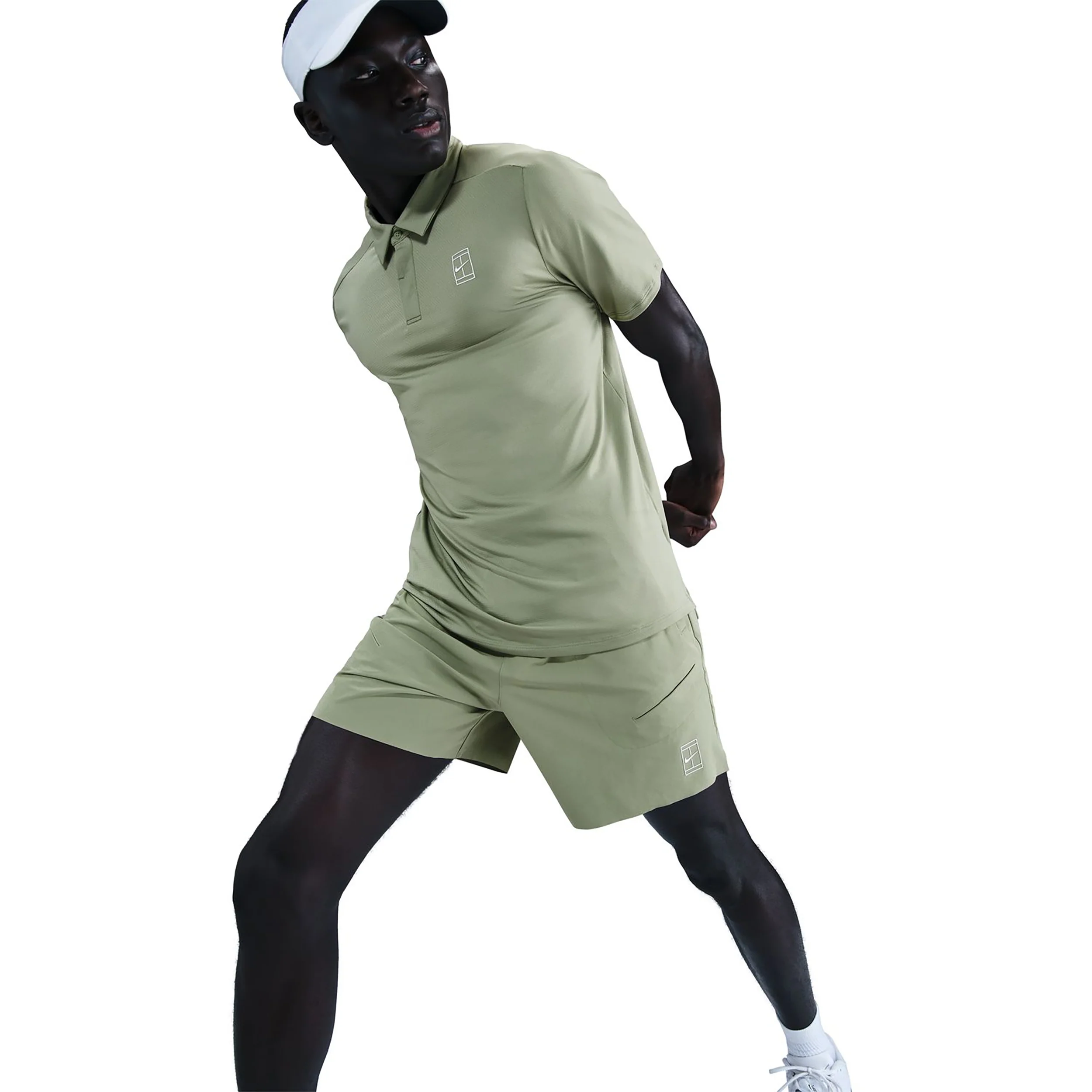 Court Dri-FIT Advantage 6in Shorts Hombres - oliva, blanco - Image 5