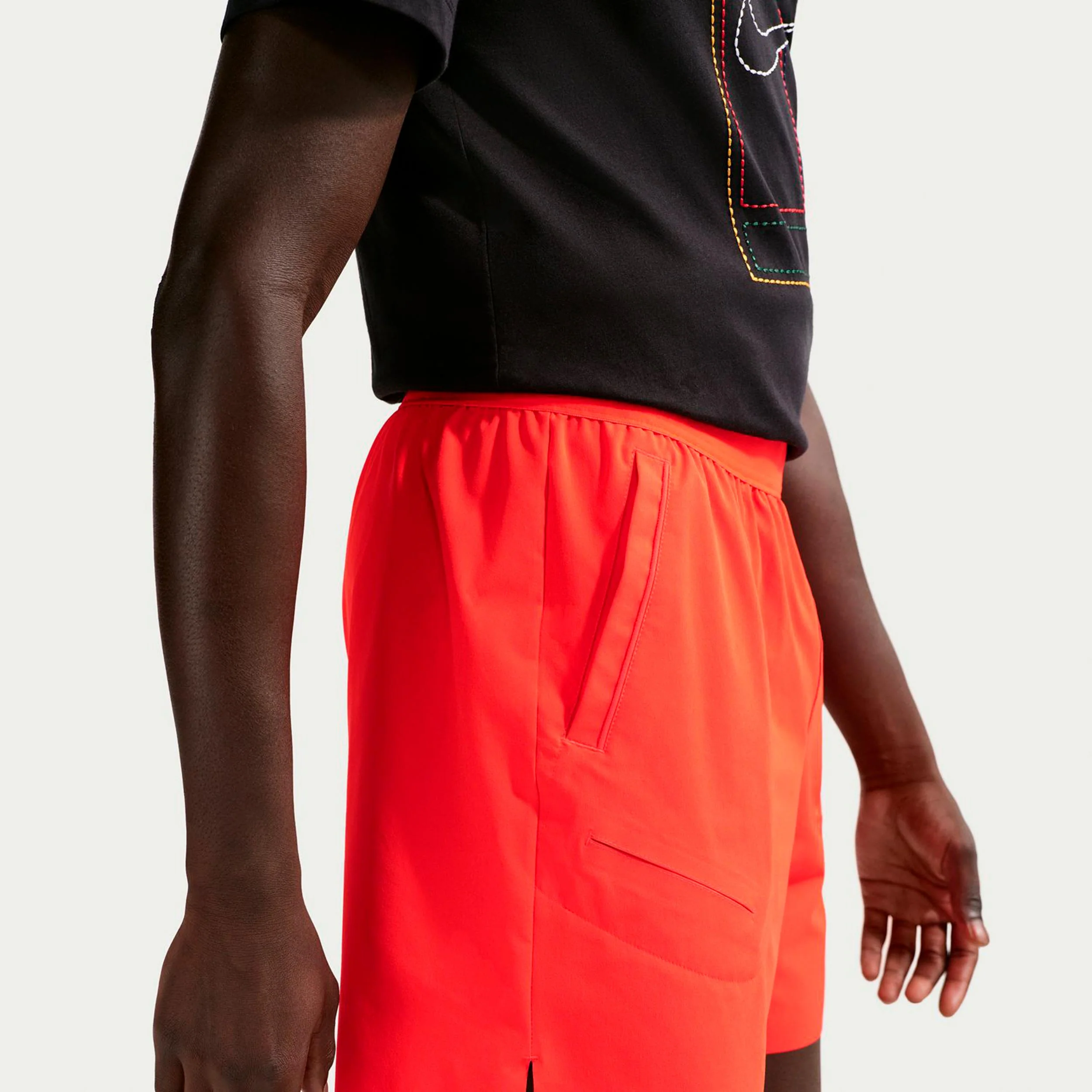 Court Dri-FIT Advantage 6in Shorts Hombres-rojo - Image 4
