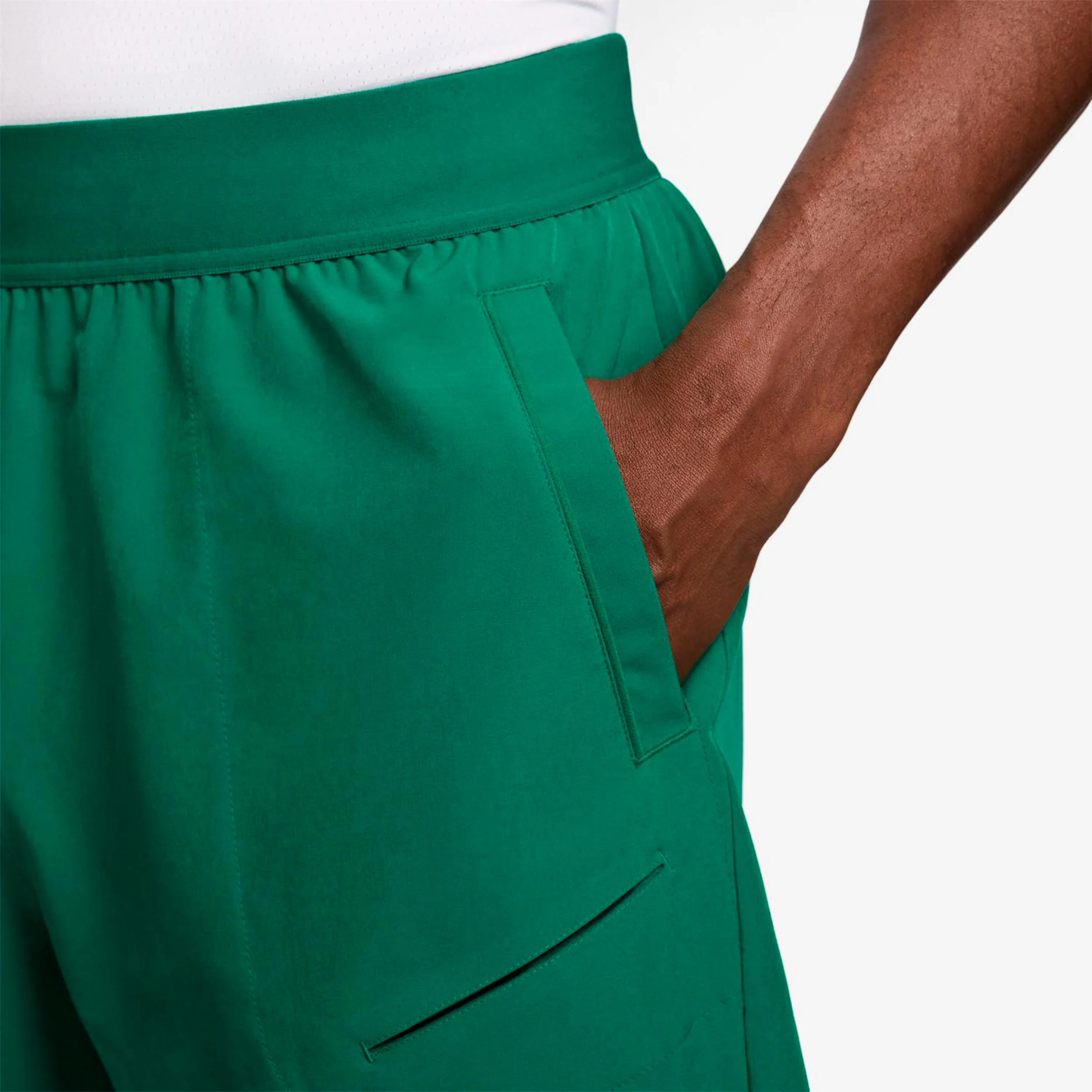 Court Dri-FIT Advantage 6in Shorts Hombres-verde - Image 4