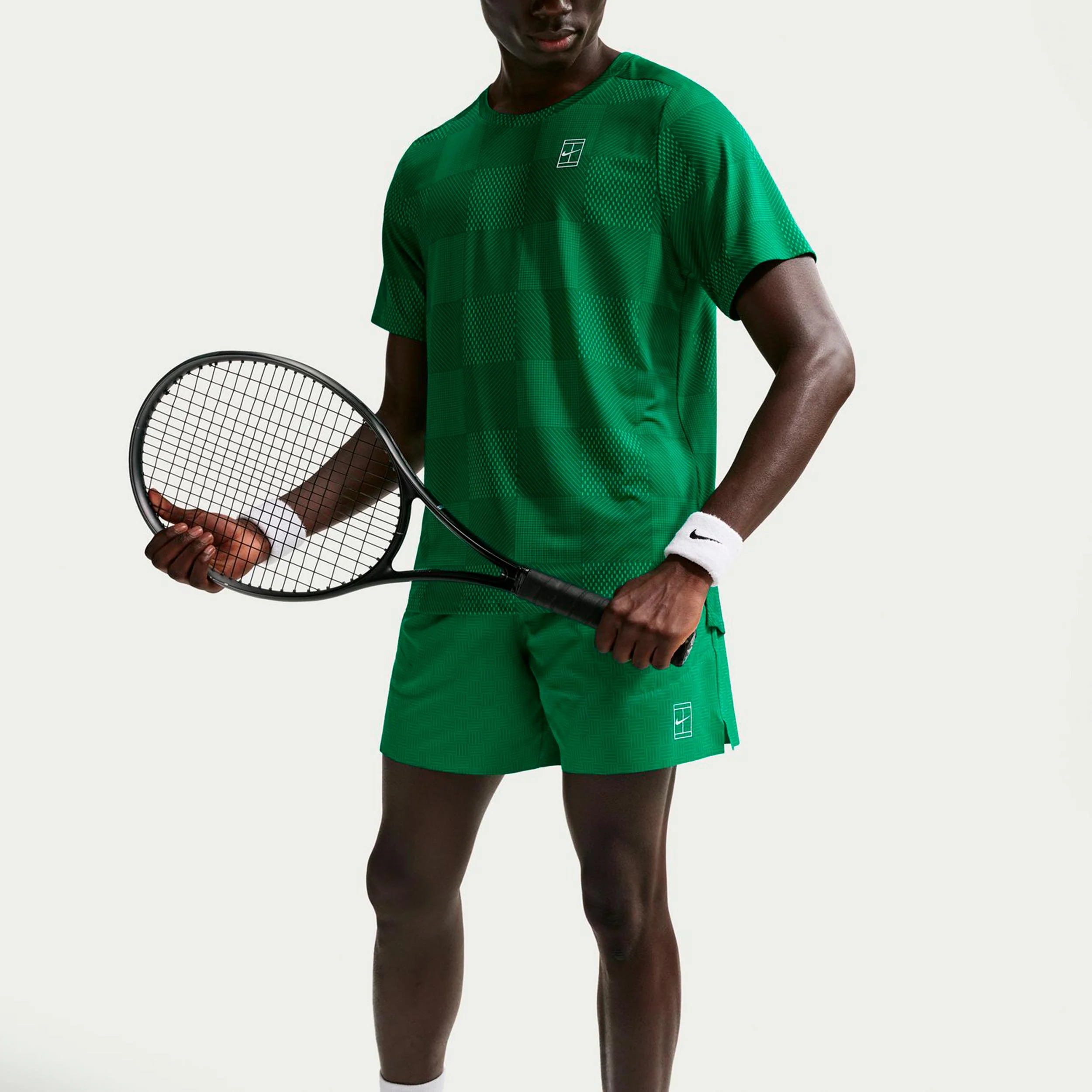 Court Dri-Fit Advantage 6in Shorts Hombres-verde - Image 5