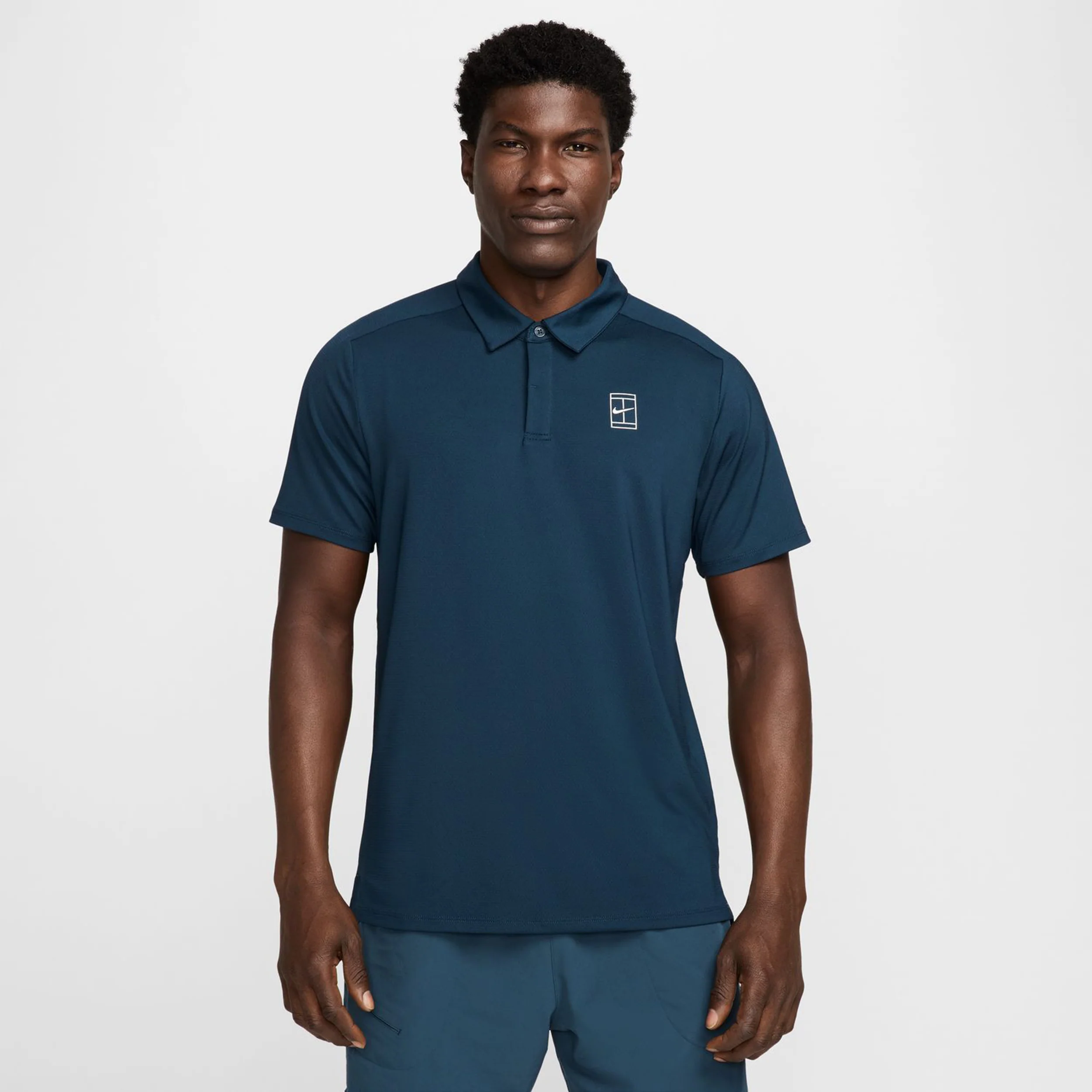 Court Dri-Fit Advantage Polo Hombres-Azul Oscuro,Blanco - Image 4