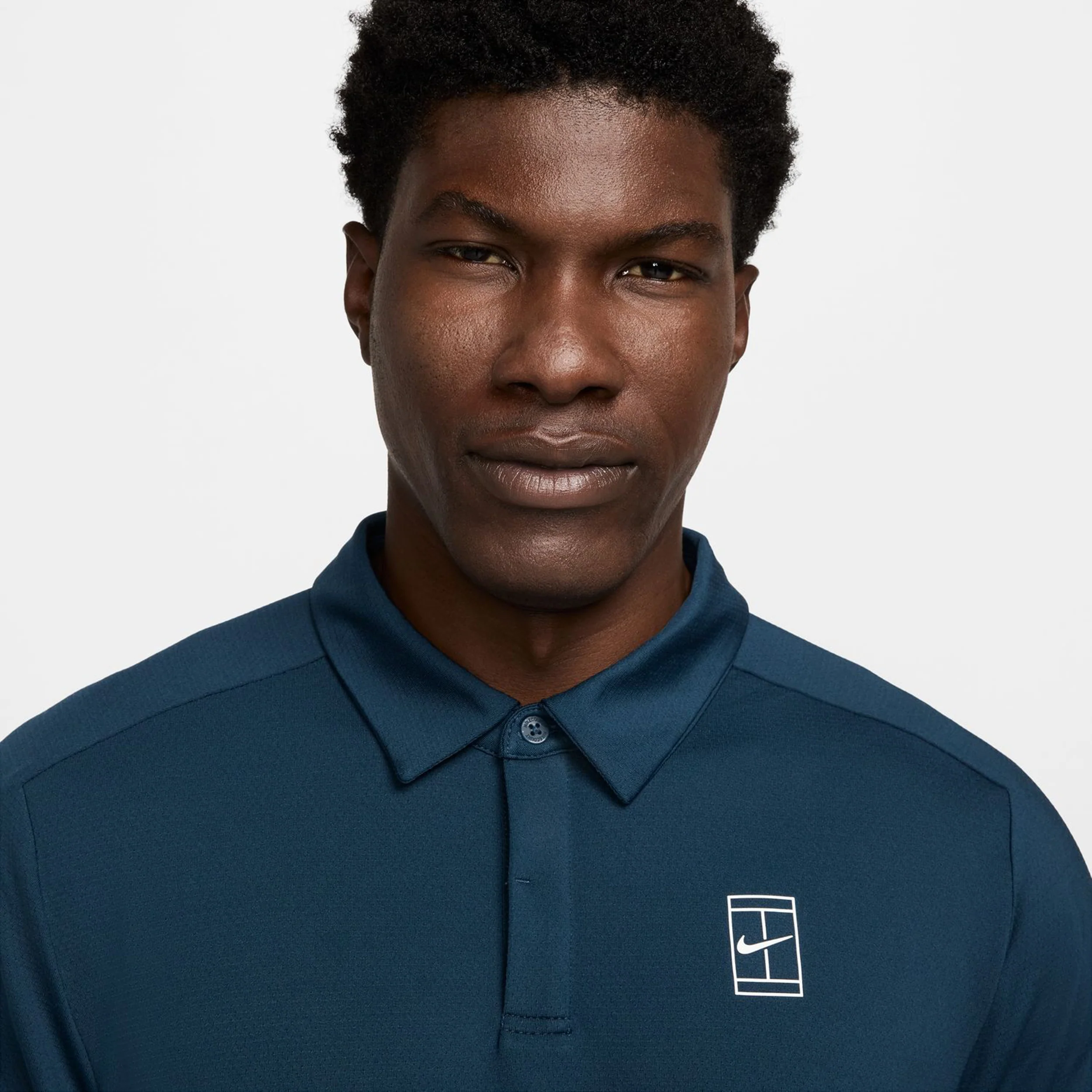 Court Dri-Fit Advantage Polo Hombres-Azul Oscuro,Blanco - Image 6