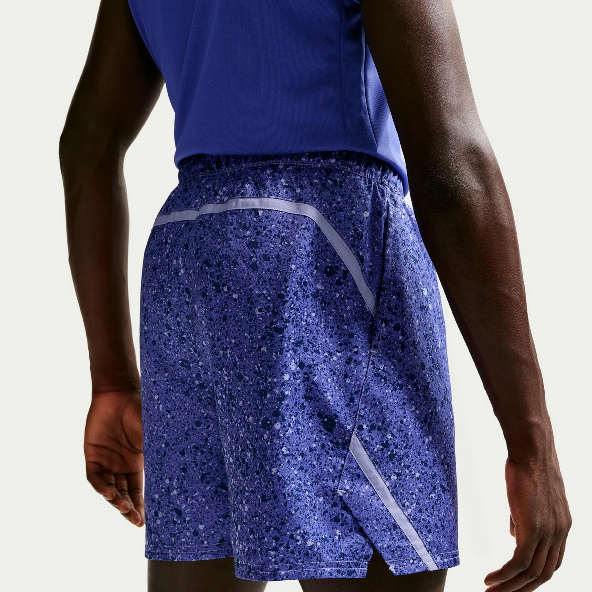 Court Dri-Fit Victory 7in Shorts Hombres-azul, azul-gris - Image 4