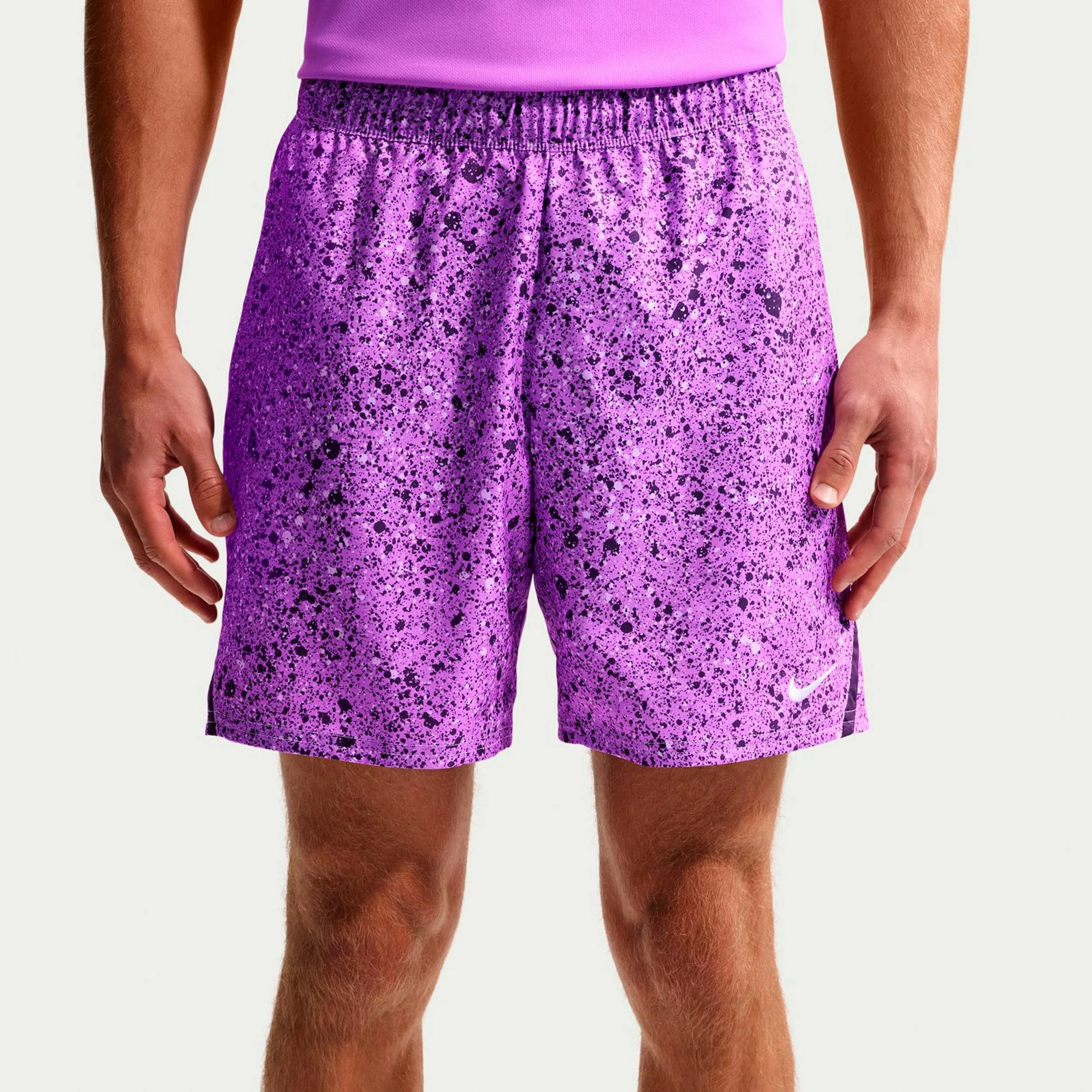 Court Dri-Fit Victory 7in Shorts Hombres - violeta