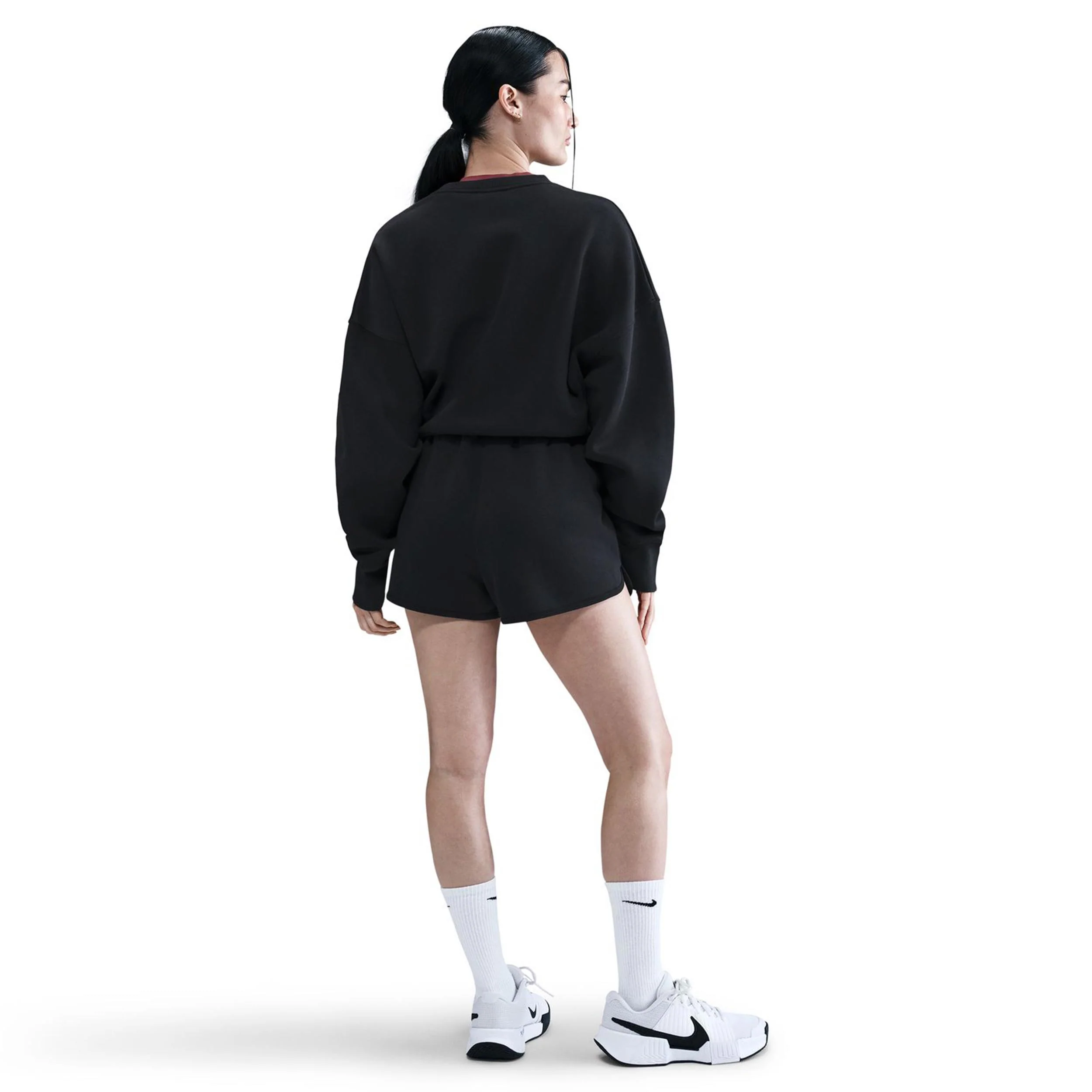 Court Heritage Fleece Mid Rise Shorts Mujeres-Negro - Image 3