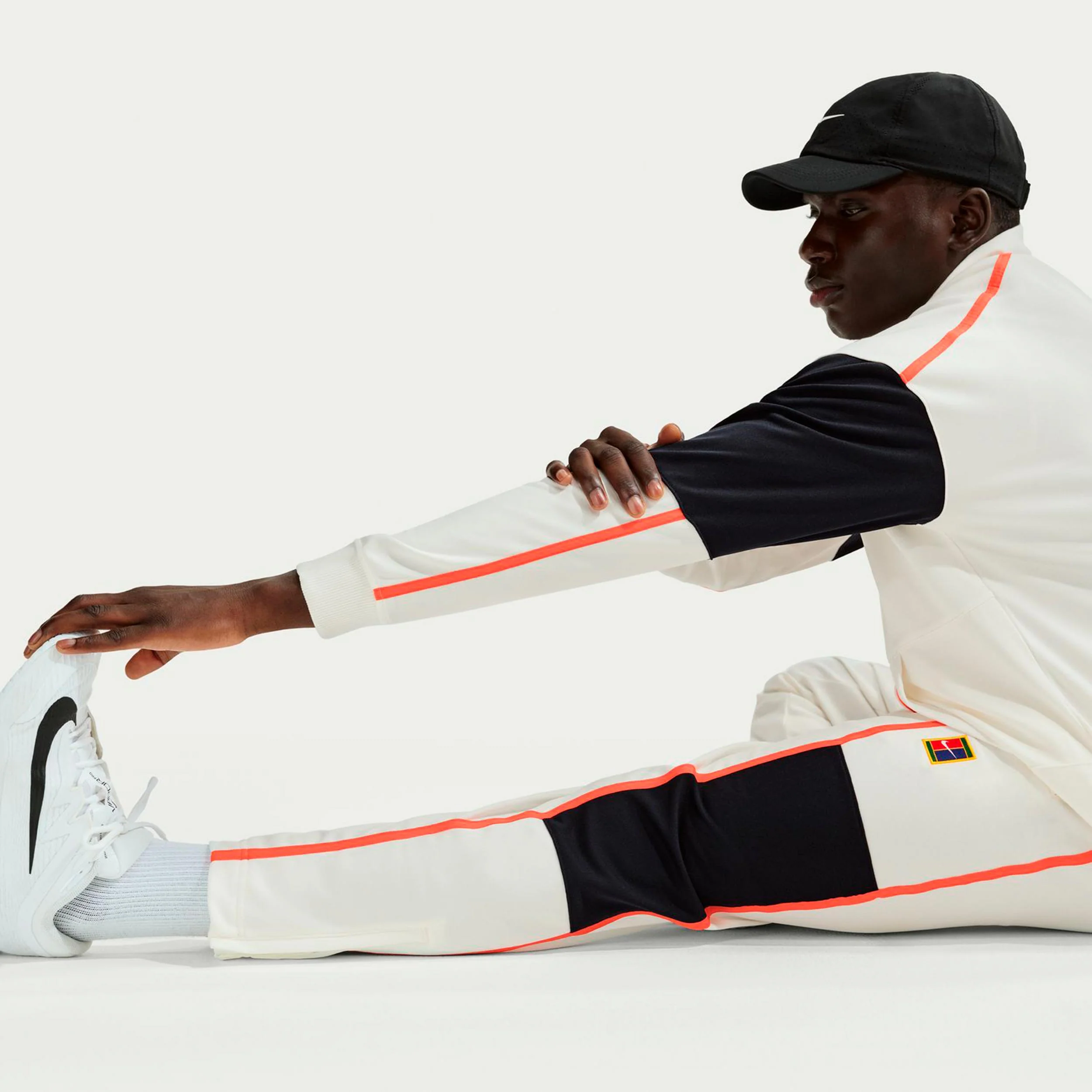 Court Heritage Pantalón de entrenamiento Hombres-crema, naranja - Image 6