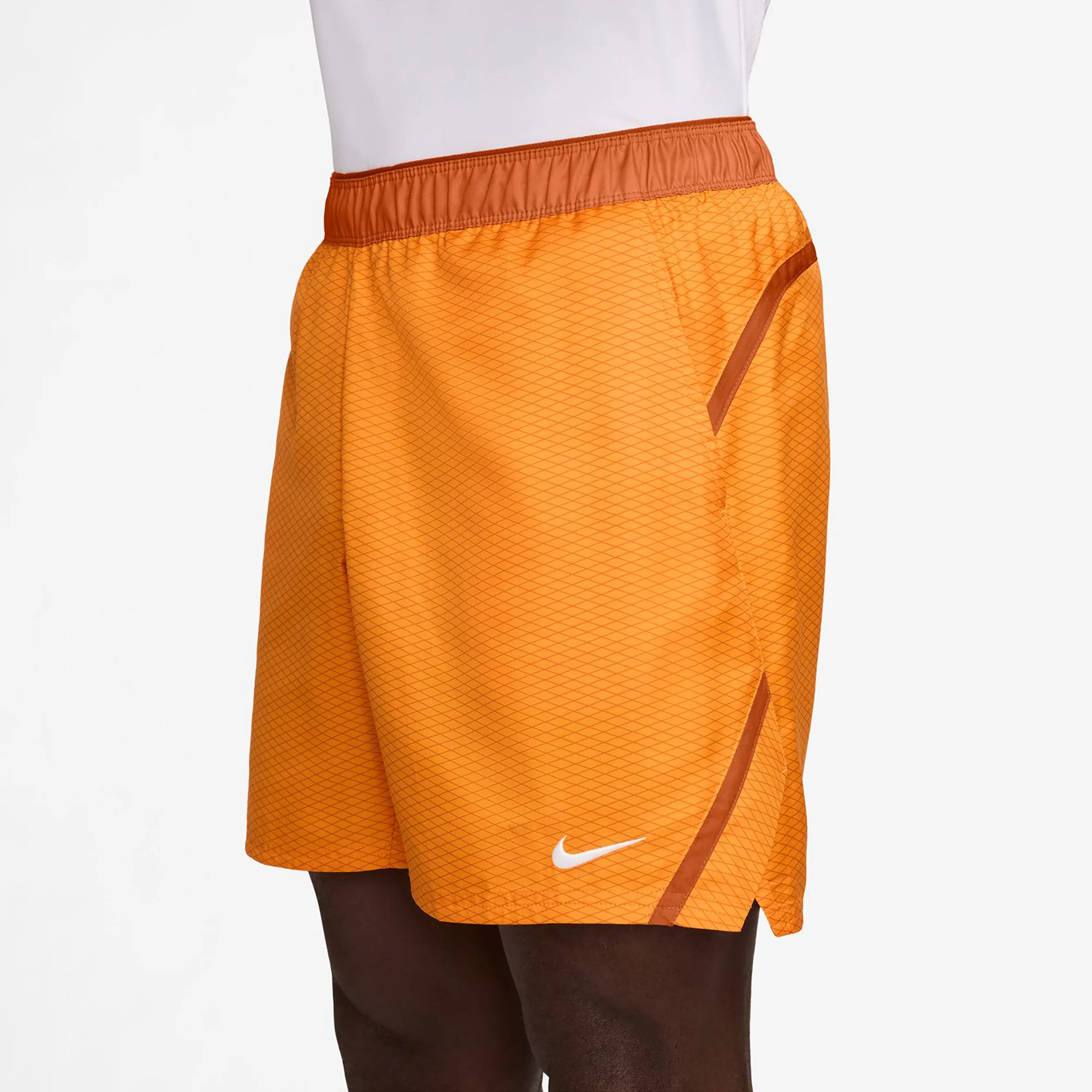 Court Victory Dri-Fit 7in Aop Shorts Hombres - naranja, naranja - Image 3