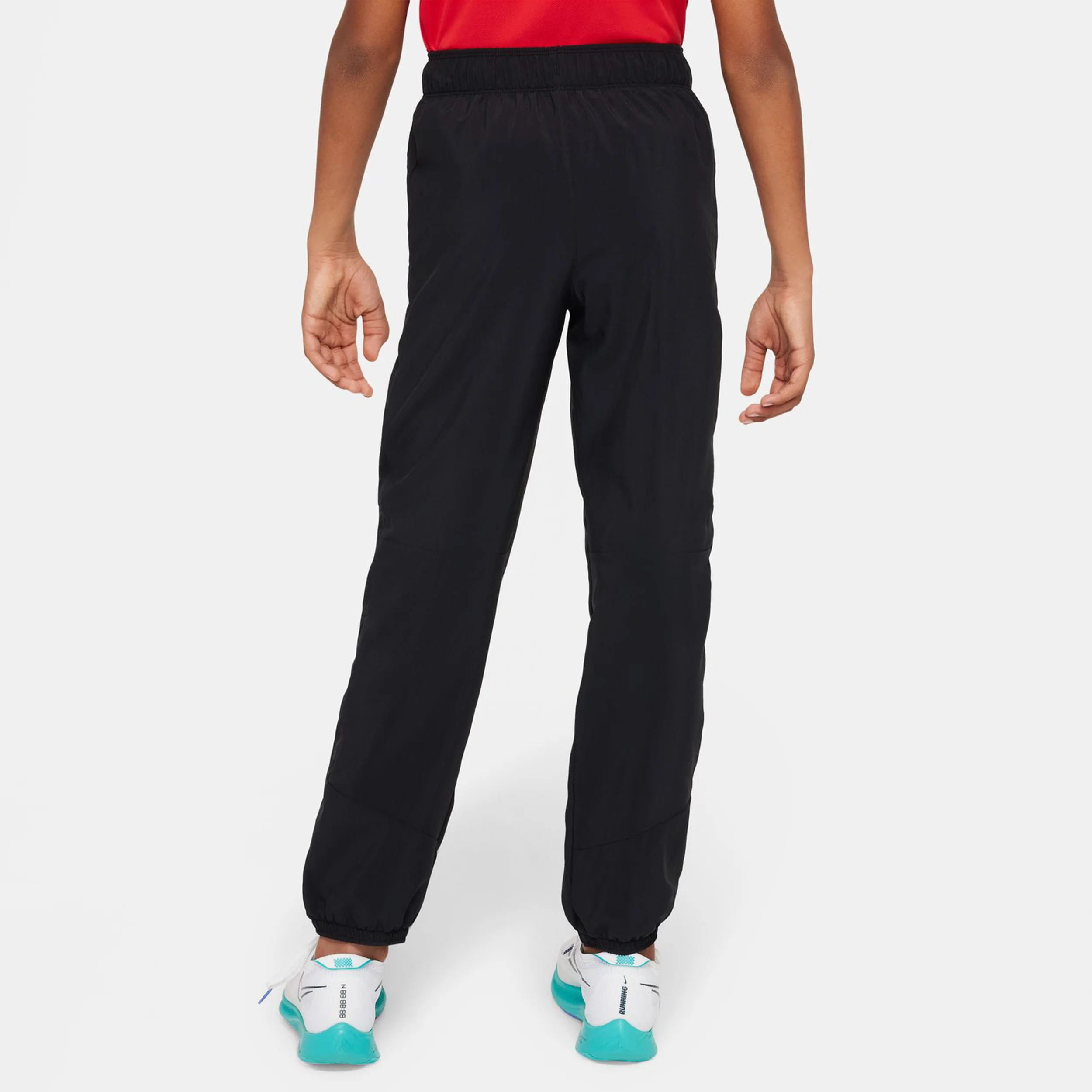 Dri-Fit Multi Essential Pantalón De Entrenamiento Chicos-Negro,Plateado - Image 5