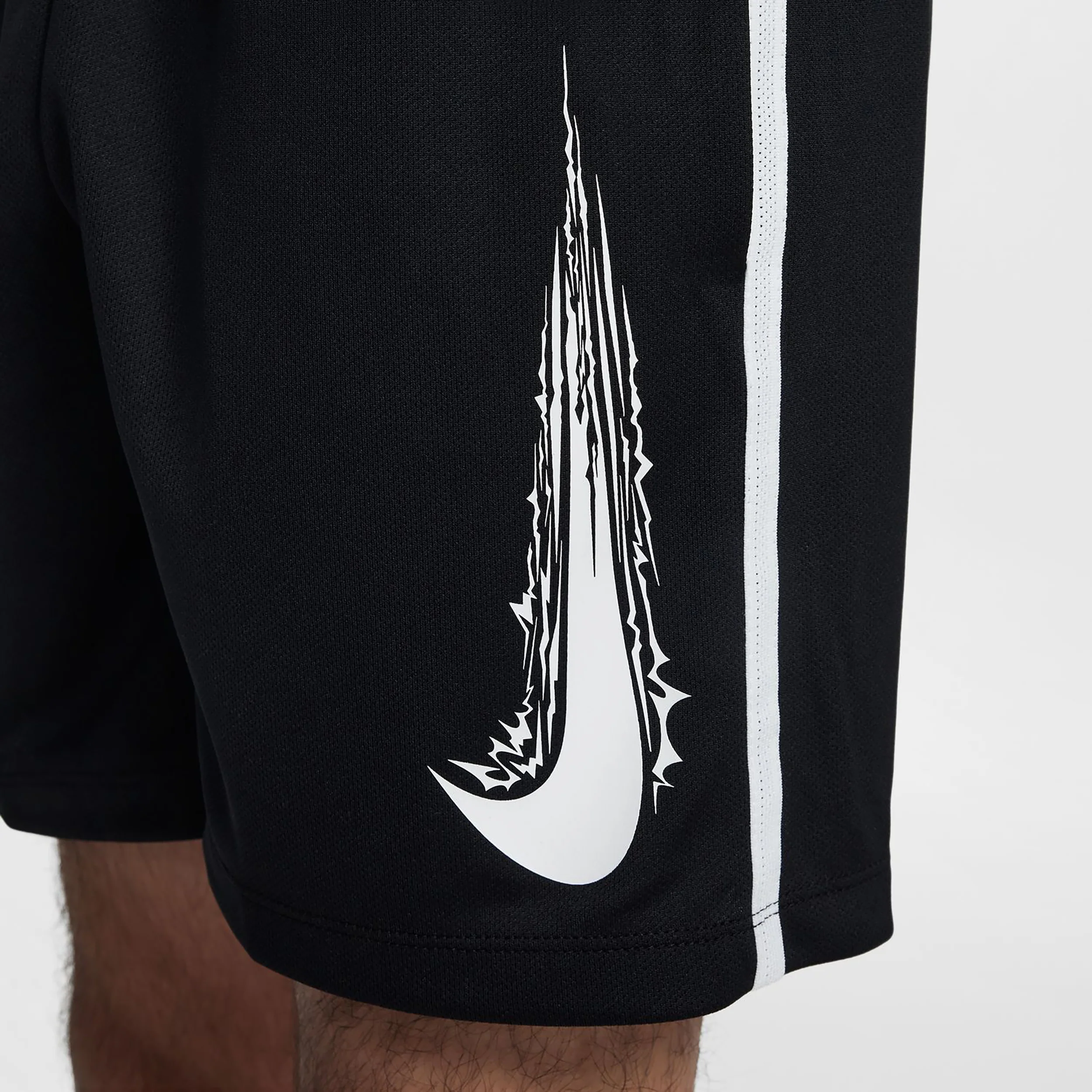 Dri-Fit Multi Shorts Niños-Negro - Image 6