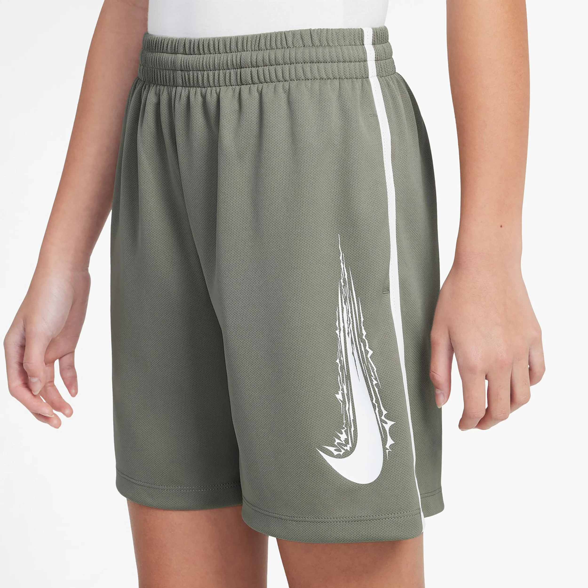 Dri-Fit Multi Shorts Niños-Oliva - Image 3