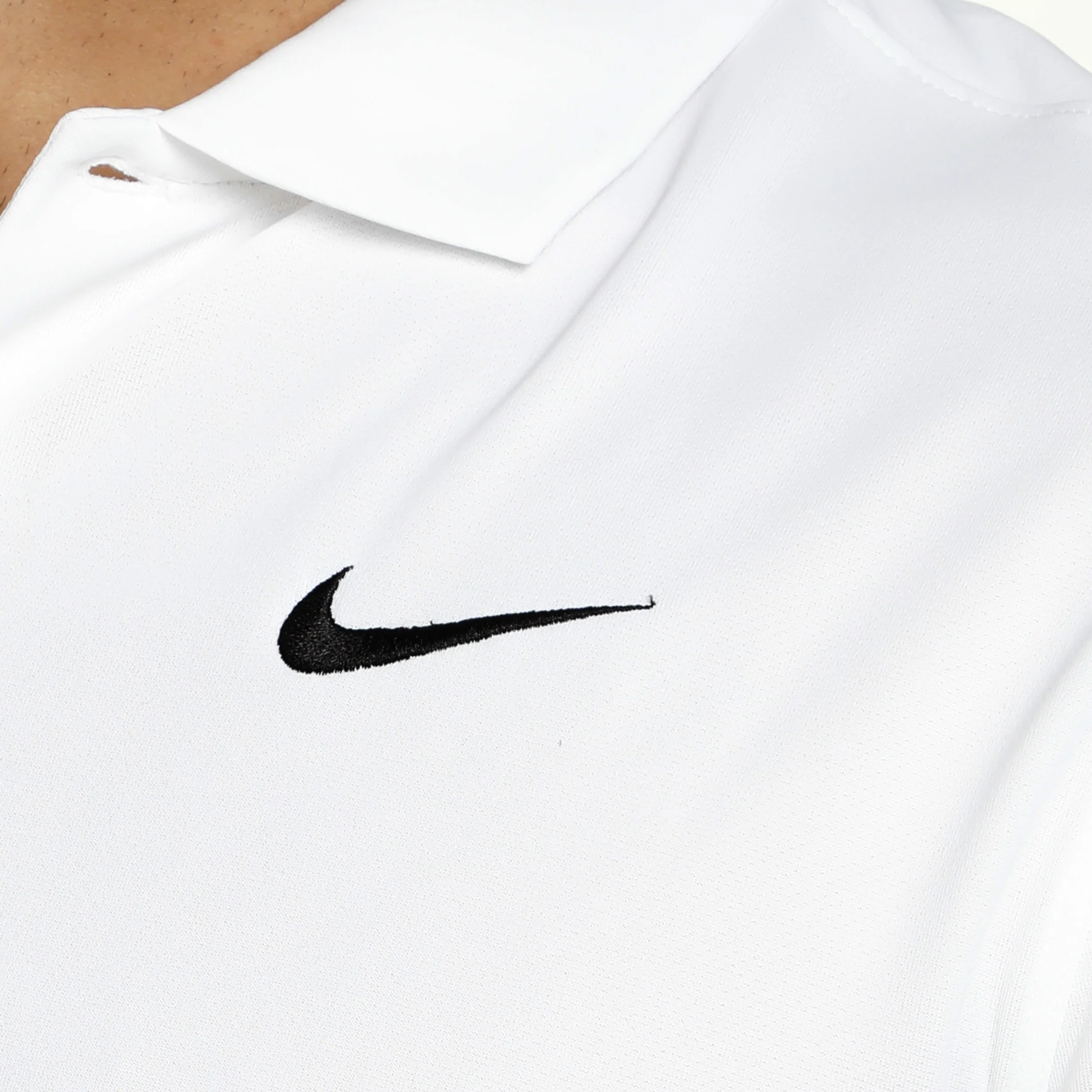 Dri-Fit Victory Court Solid Polo Hombres - blanco - Image 6