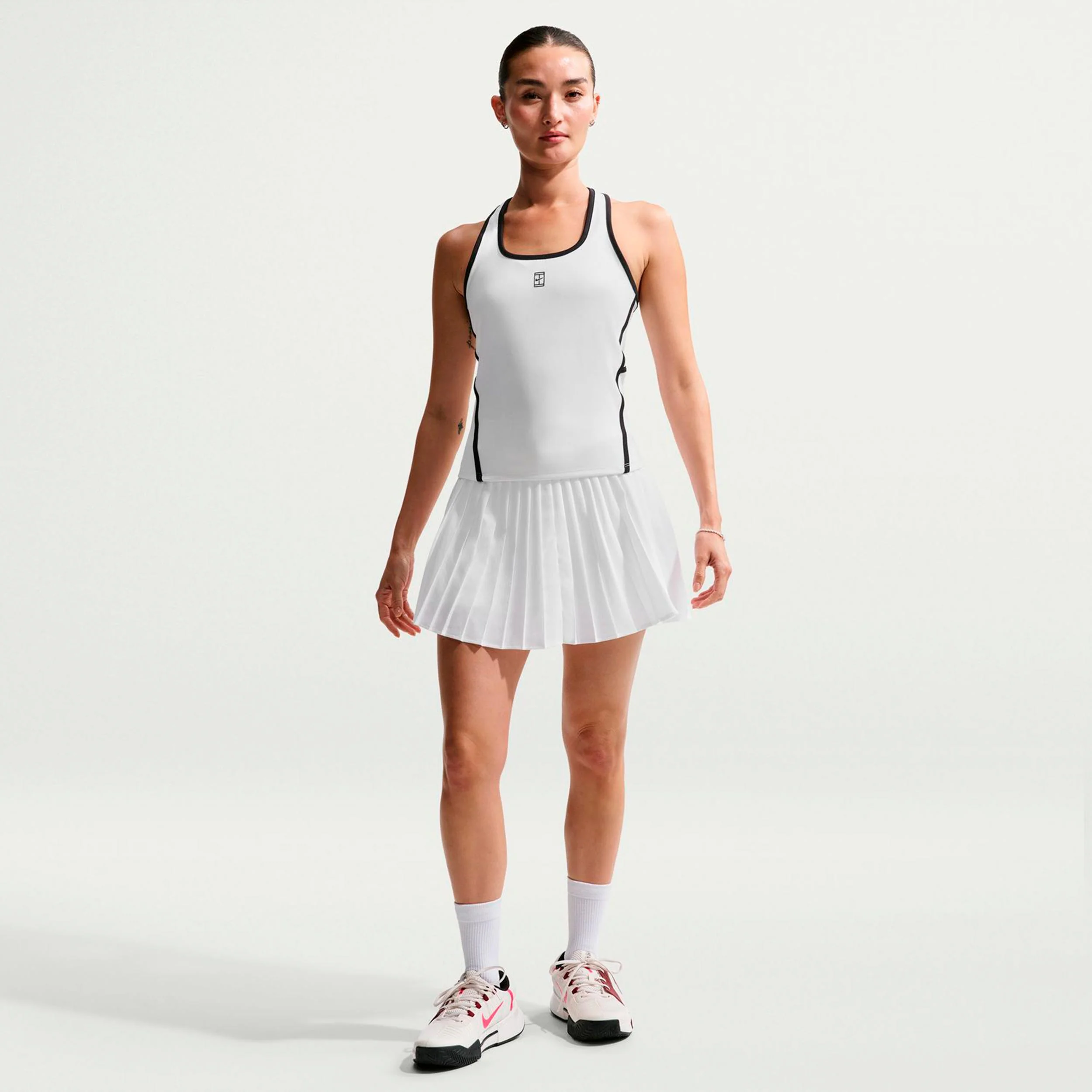 Dri-Fit Victory High Rise Pleated Falda Mujeres-blanco - Image 2