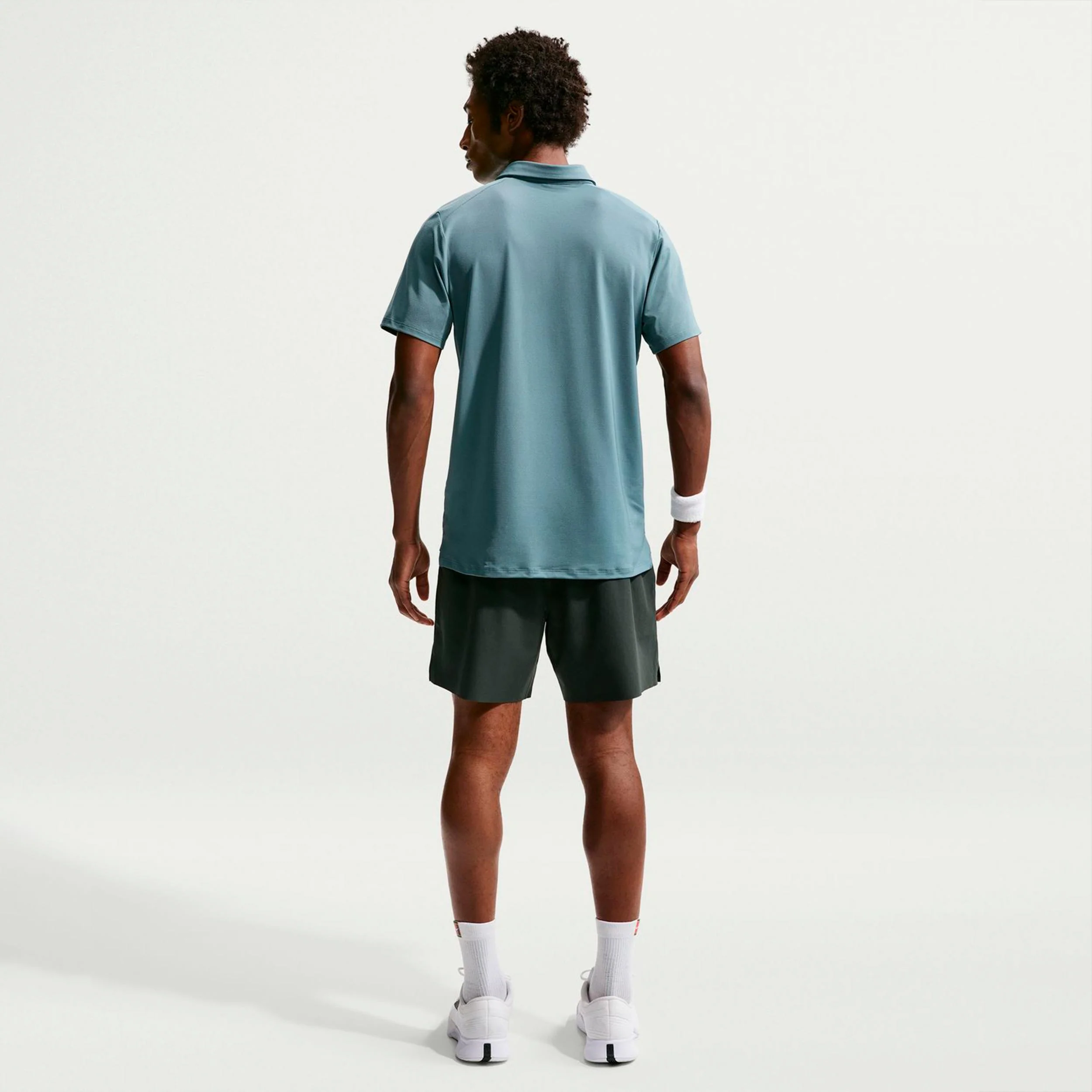 Jannik Sinner Court Dri-FIT Advantage 6in Shorts Hombres - gris oscuro - Image 3