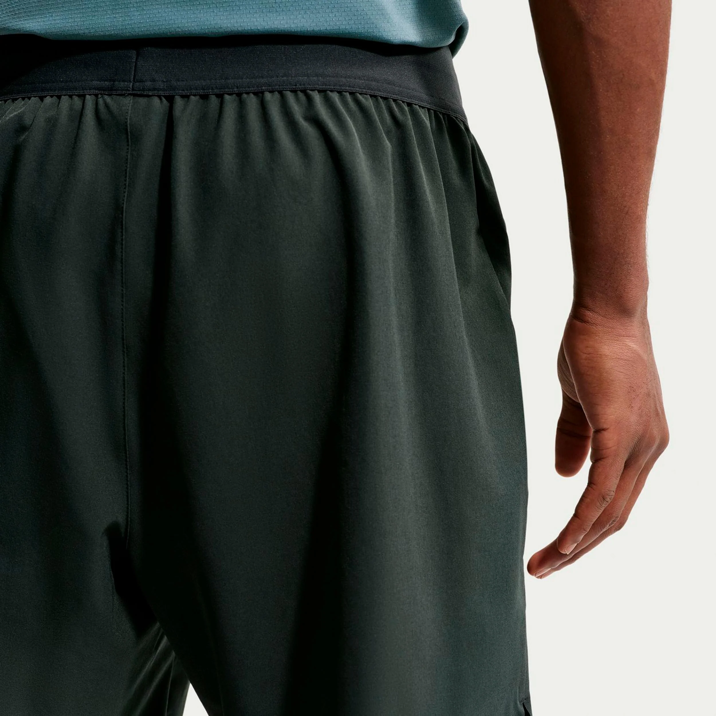 Jannik Sinner Court Dri-FIT Advantage 6in Shorts Hombres - gris oscuro - Image 5