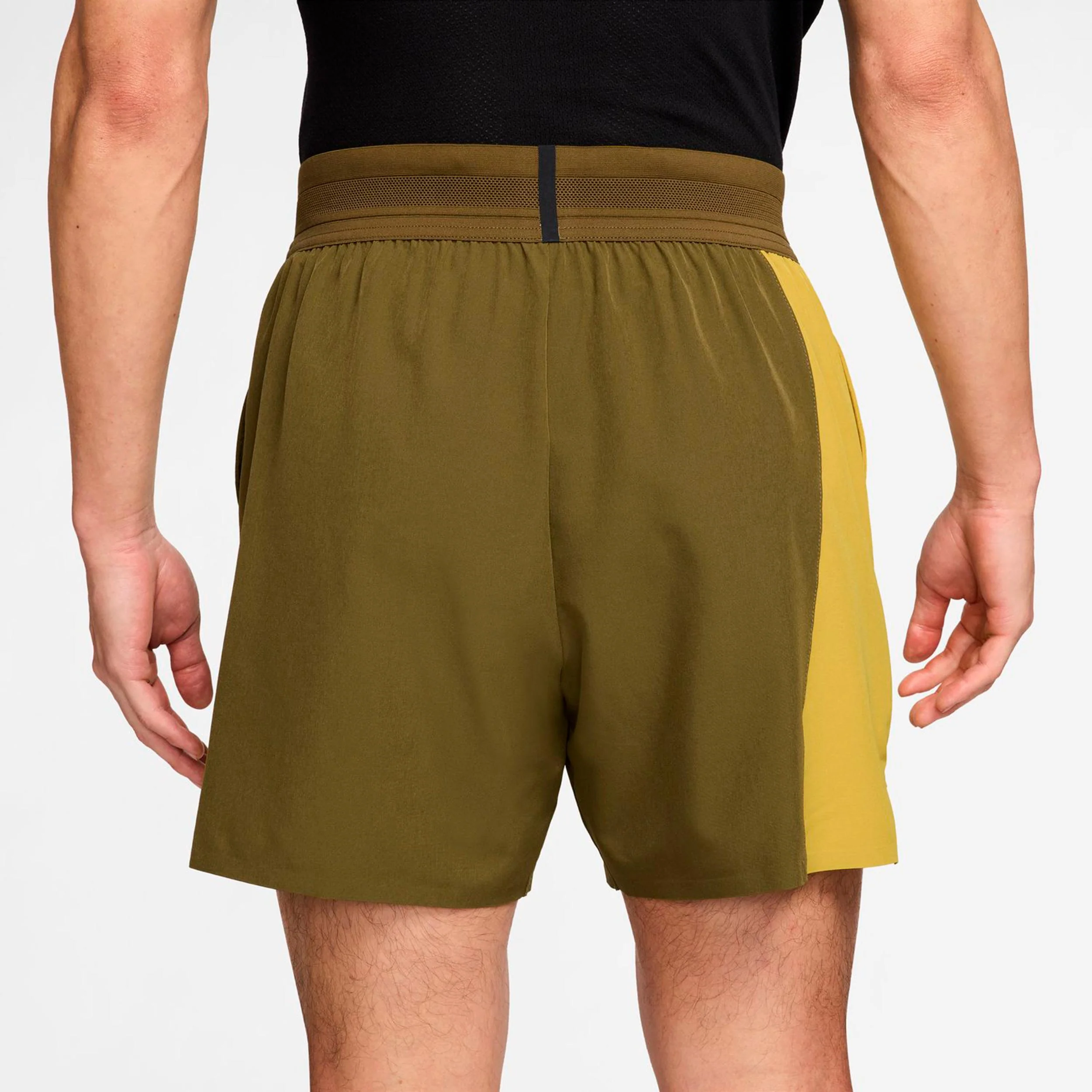 Jannik Sinner Court Dri-Fit Slam Shorts Hombres-oliva - Image 2