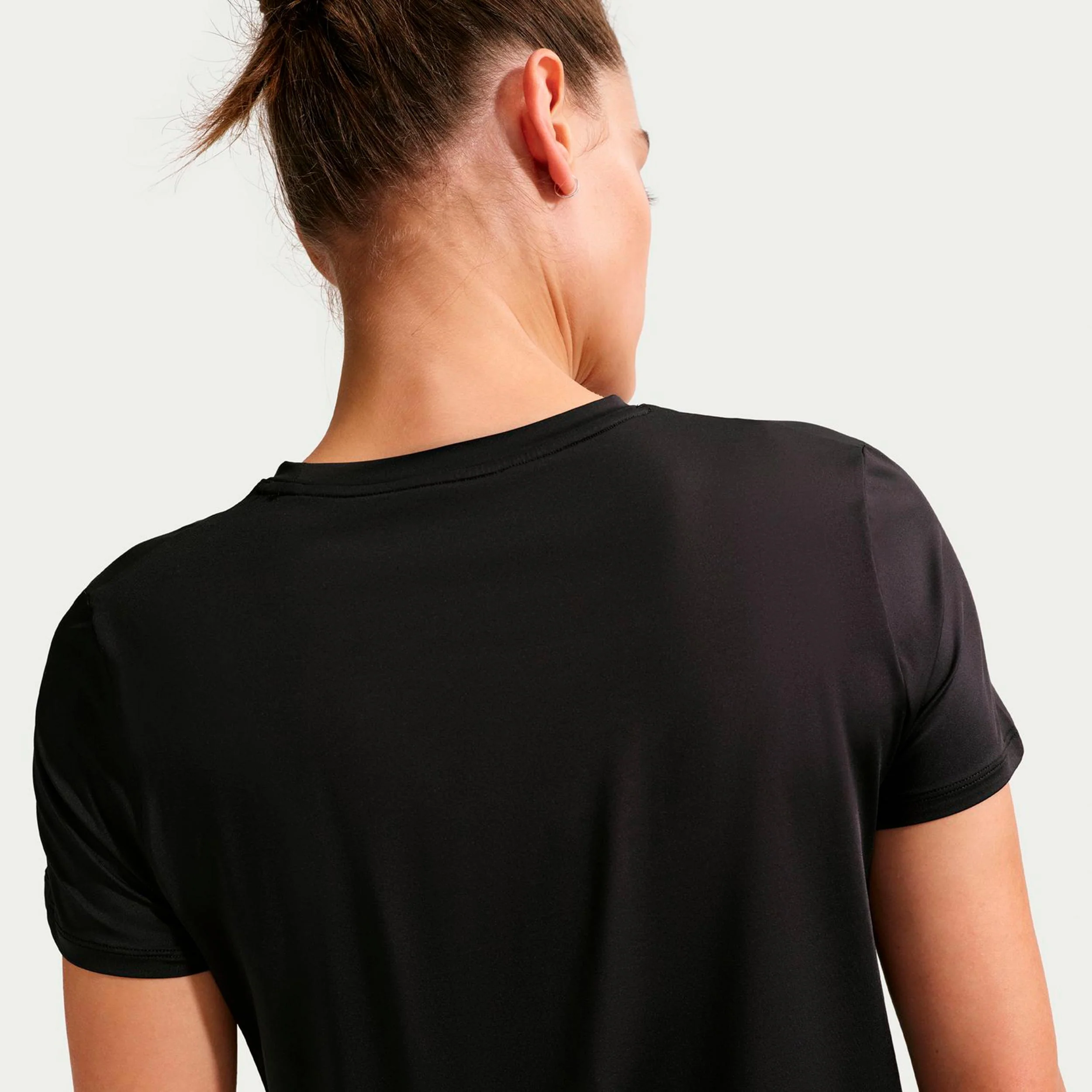 One Dri-Fit Camiseta de manga corta Mujeres-negro, blanco - Image 4