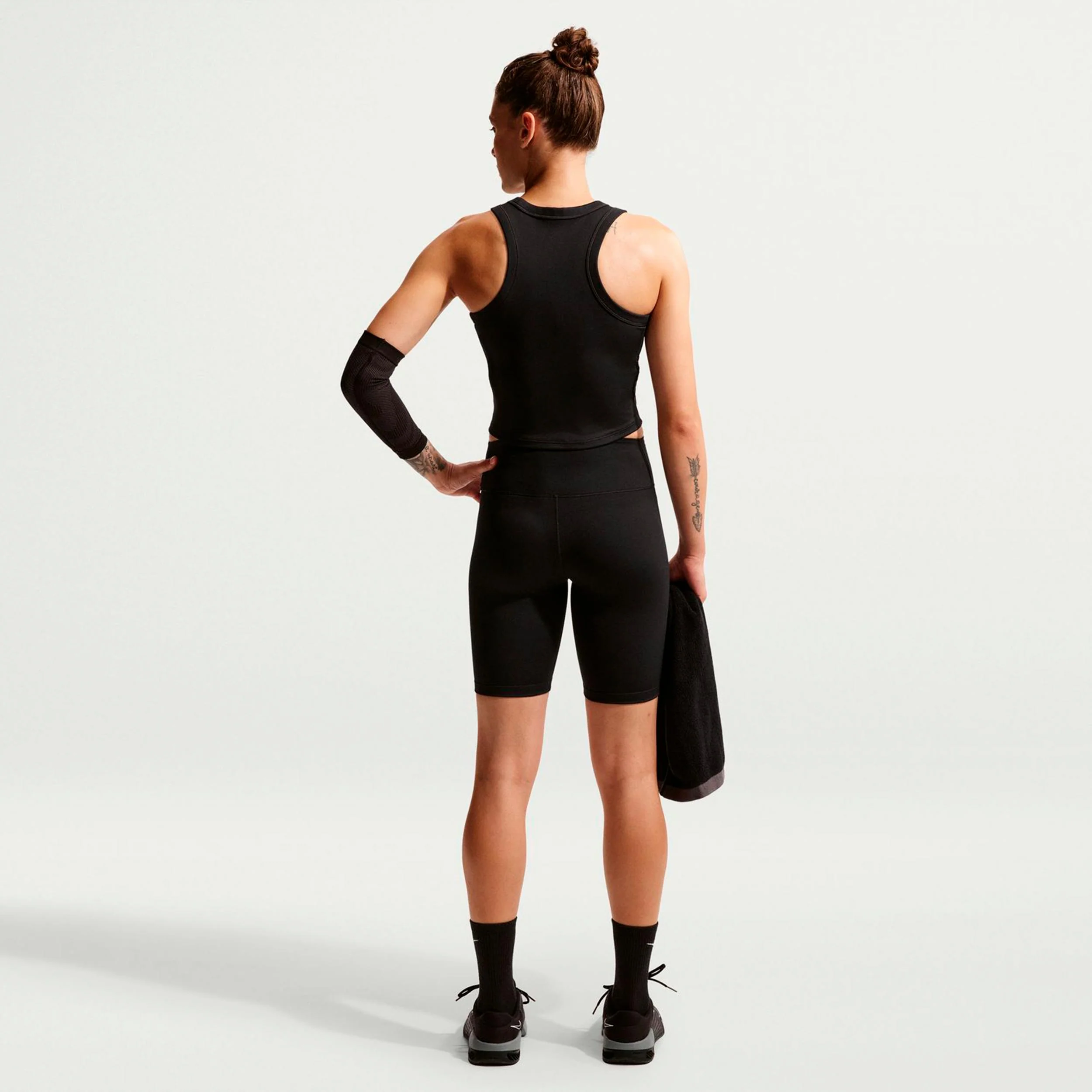 One Fitted Dri-Fit Crop Camiseta de tirantes Mujeres - negro - Image 3