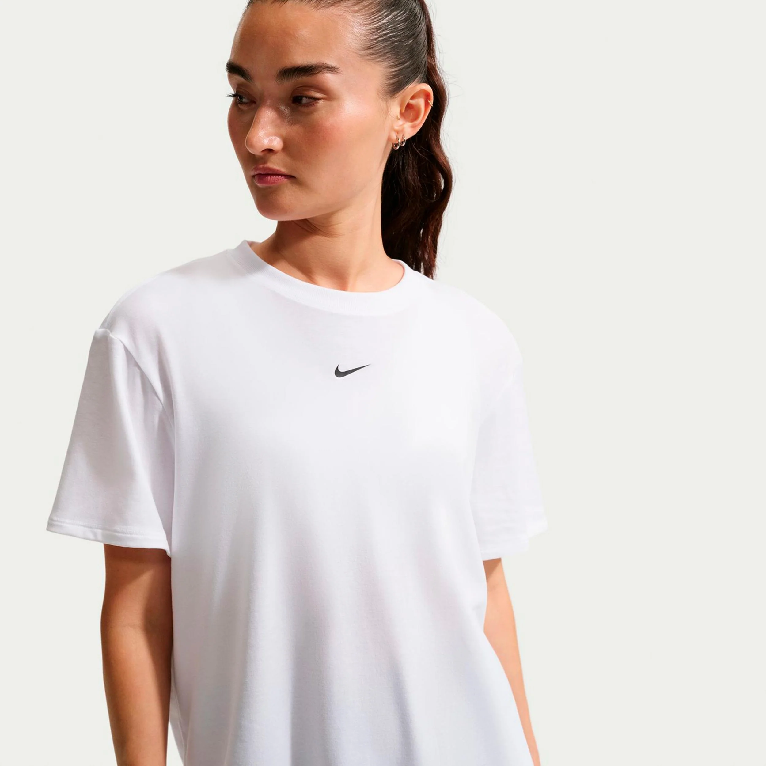 One Relaxed Dri-Fit Camiseta de manga corta Mujeres-blanco