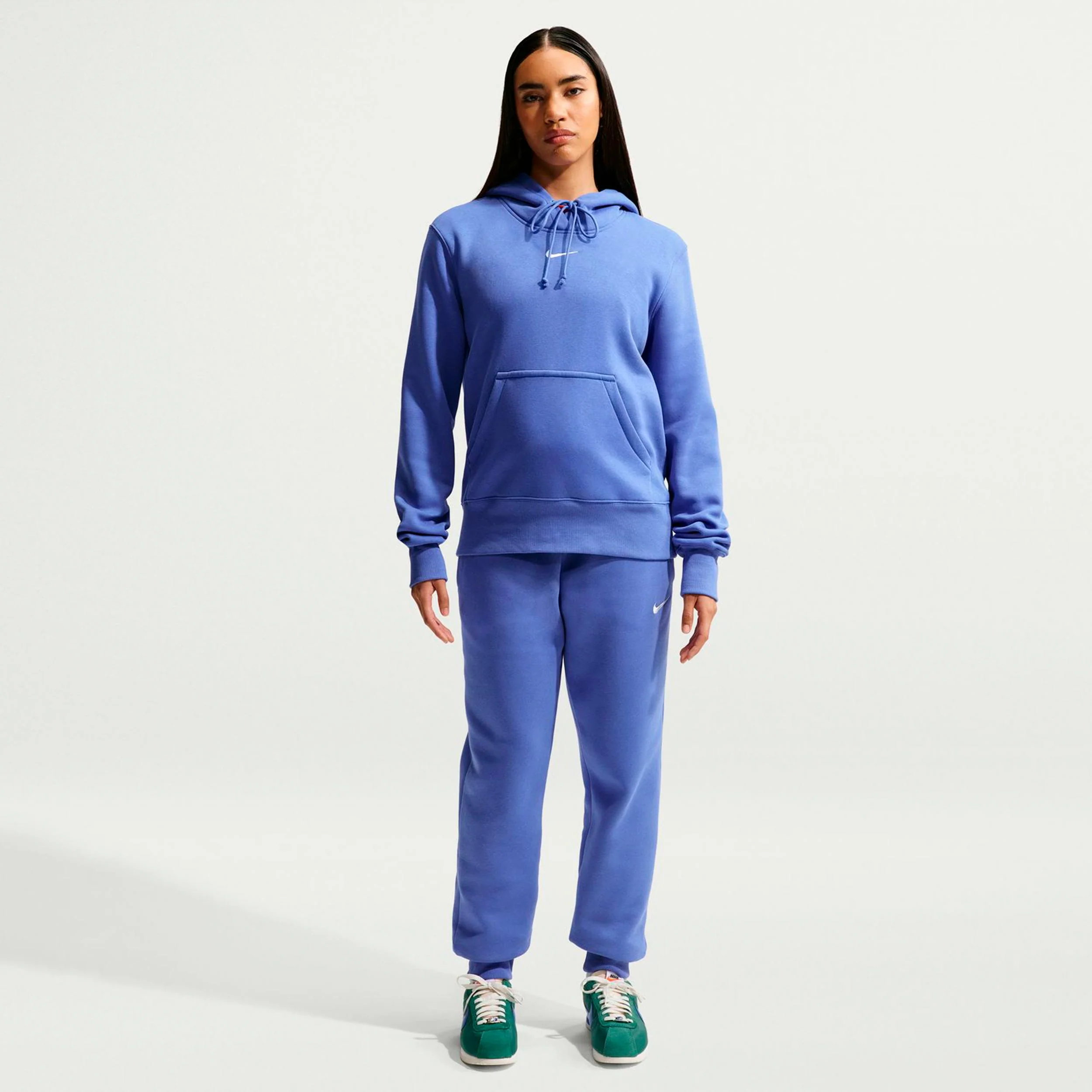 Phoenix Fleece Mid Rise Pantalón de entrenamiento Mujeres-azul, blanco - Image 2