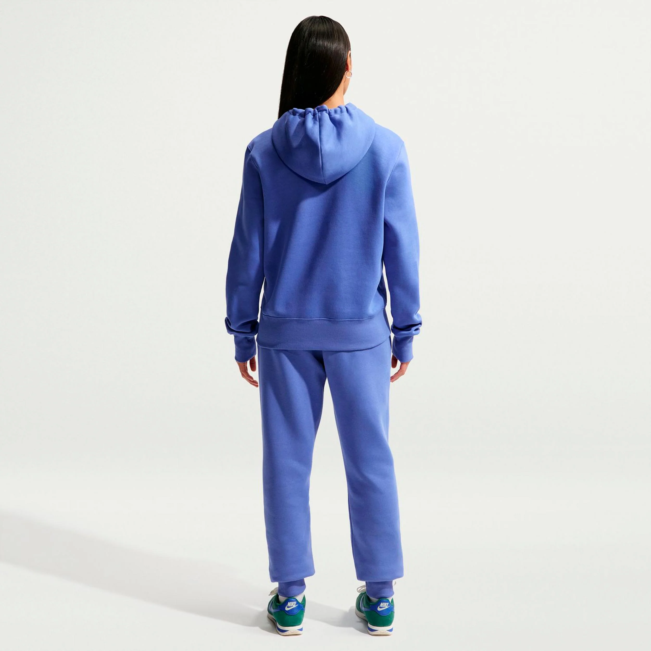 Phoenix Fleece Mid Rise Pantalón de entrenamiento Mujeres-azul, blanco - Image 3