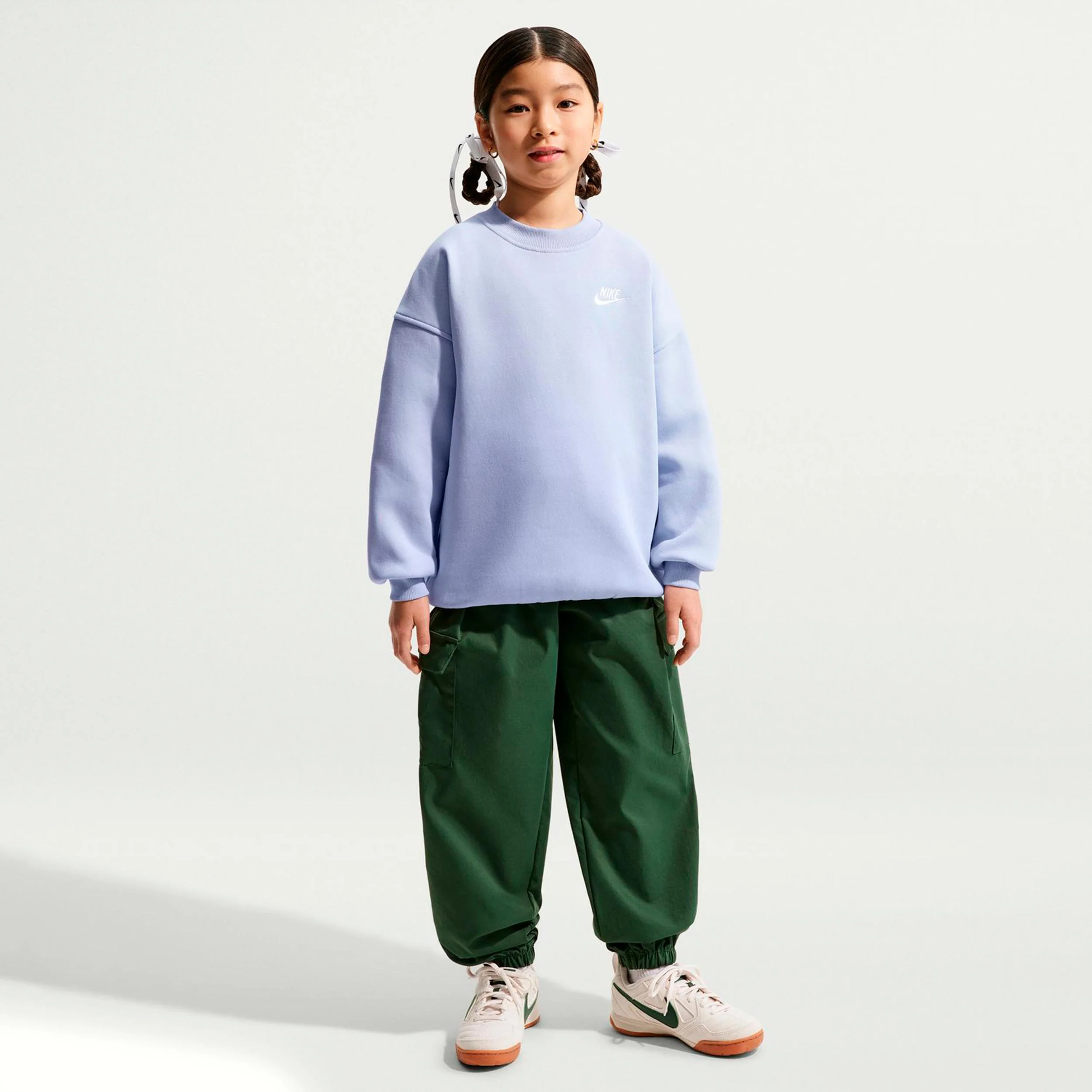 Sportswear Club Fleece Oversized Crew Sudadera Niños-azul-gris - Image 2